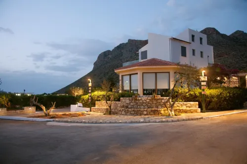 Artemis Village Apartments & Studios - Gym