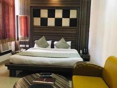 Hotel Maharaja Inn by Geetanjali Hotels