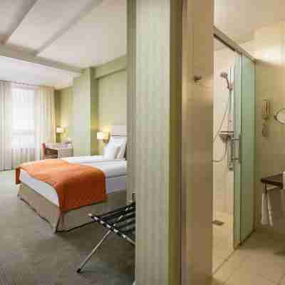 Courtyard by Marriott Downtown Sibiu Rooms