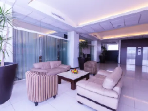 ホテル クラウン ビクトリア ケレタロのホテル