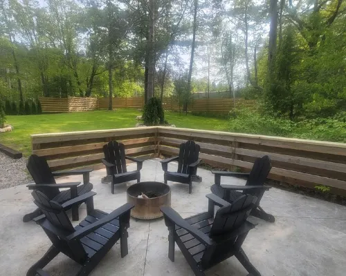 Amazing Dome! Panoramic Barrel Sauna! Hot Tub! Sleeps 6 Pet Friendly, Fire Place Hotels in Interlochen
