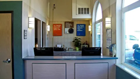 Motel 6 Fort Lupton, CO Отели в г. Файерстон