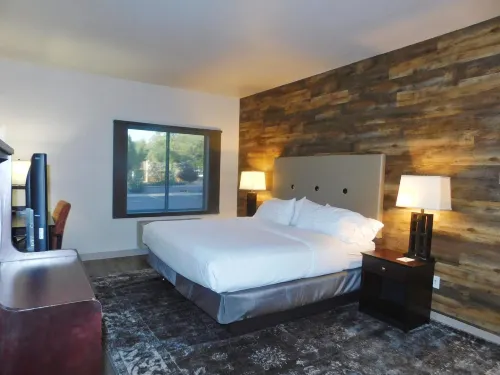 GreenTree Inn & Suites Pinetop Hotels in Pinetop-Lakeside