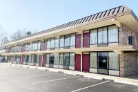 Paris Inn and Suites Hotels in Paris