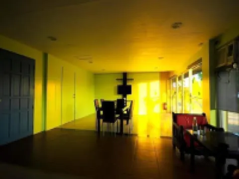 Kingsville Hotel Hotels in Cauayan