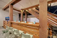 아방스테이의 시즈 더 베이, 마을 내 개인 수영장