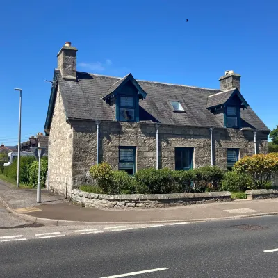Otago Cottage, Brora