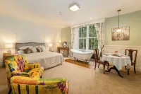 Grange Manor Hotel dekat Holker Hall and Gardens