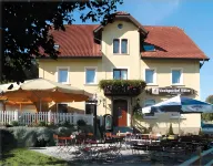 Landgasthof Adler Отели в г. Бад-Заульгау