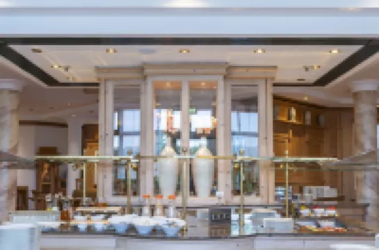 Atomis Hotel Munich Airport by Mercure