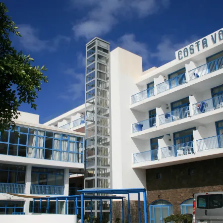 Aparthotel Costa Volcán & Spa