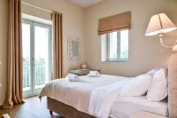 Efmar Exclusive Residences