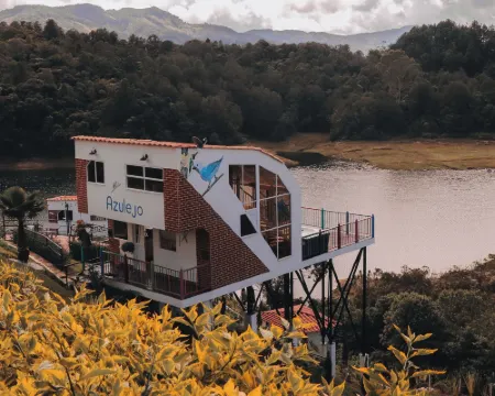 EL NIDO HOTEL GUATAPE Hotels in Guatape