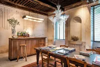 Maison Salix Hotels in Tarascon