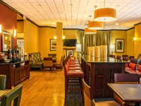 Comfort Inn Ballston Hotels near Abner Cloud House