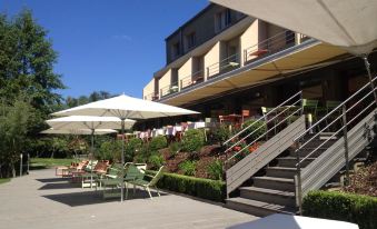 Hotel du Lac