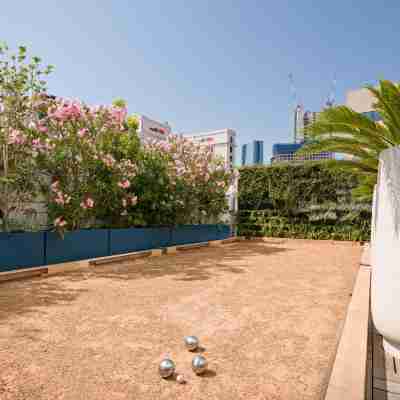 Golden Tulip Marseille Euromed Hotel Exterior