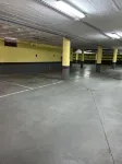 Ramada by Wyndham Getafe - parking