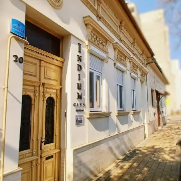 Indium City Panzio