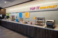 Tru by Hilton Naperville Chicago Hotels in North Aurora