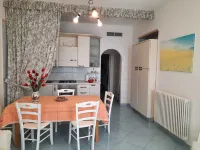 Villa Lesto Holiday Home - Ischia Apartment فنادق في Barano D'ischia