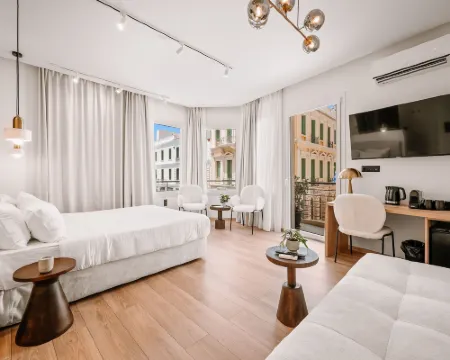 Plānis STR Urban Suites by Semavί Hotels in Heraklion Prefecture
