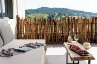 페트라 네라 스키아토스