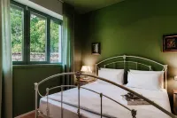 Home Three Colors - by MyHomeInComo