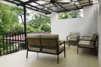 Heart of Jaco- Luxury Villa with Pool