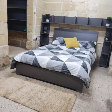 Ruwts Valletta Authentic Maisonette