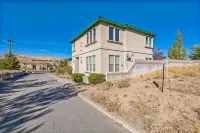 Beautiful Sunsets at 3BR Villa in Reno - Bungalows