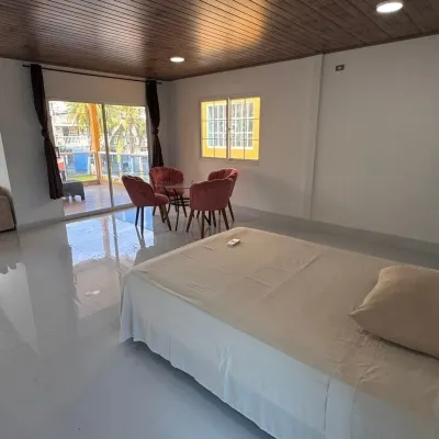 Apartamentos Sweet Island Hotels near The Hill