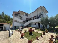 Makis House Hotels in Ormilia