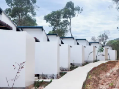 Island Center Point Hotels near Koh Rong Sanloem