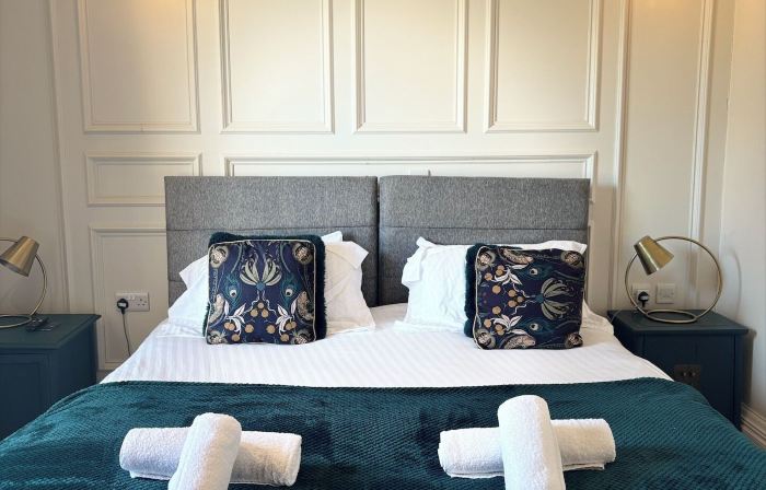 No. 1 High Street - Boutique Rooms