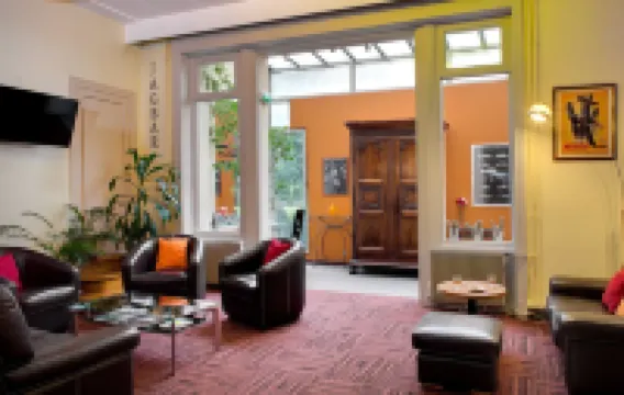Logis โรงแรมดูมิดี - Saint Etienne Sud