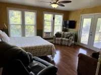 Riverview Orchard 2: Master Suite Studio Style