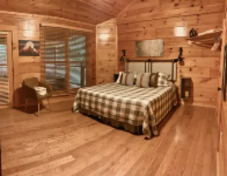 Open for '26 Booking! Theater Room, Game Room, Double Kitchen