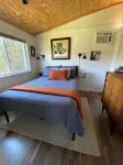 Adventurous tiny house! Located on 1 acre surrounded by evergreen forest