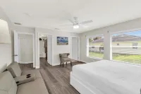 Private Palm Oasis - Close to Barefoot Beach / Bonita Beach / North Naples