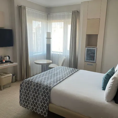 Anitta Hotel