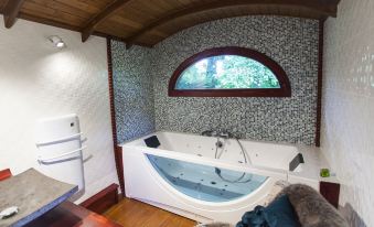 Logis la Source Bleue