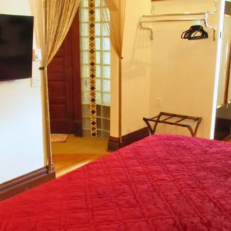   Escape to Romance and Luxury