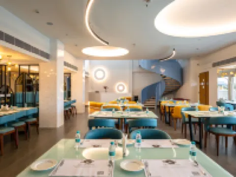 Hotel Clubway Grand โรงแรมในจอร์ฮัต