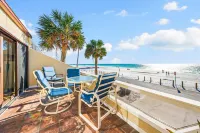 Fanta-Sea 47 by Beachside Management