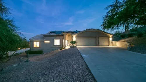 Breathtaking Views and Htd Pool in Fountain Hills