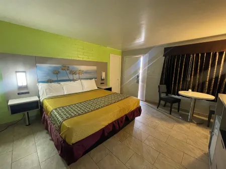 Black Horse Motel Отели рядом с достопримечательностью «Парк Апл Вэлли Скат»