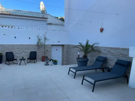 Blue Moon GuestHouse Отели в г. Sao Sebastiao