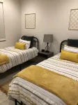 3 bedroom house with Golf, pool, hot tub, gym, biking, and much more