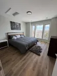 Lake view lux condo beside Deerhurst/ski/golf/lake